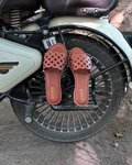 Kolam Sliders (Brown)