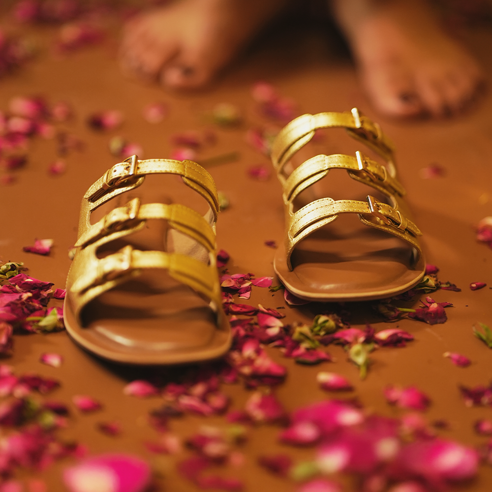 
                      
                        Traya Gold Sandals
                      
                    